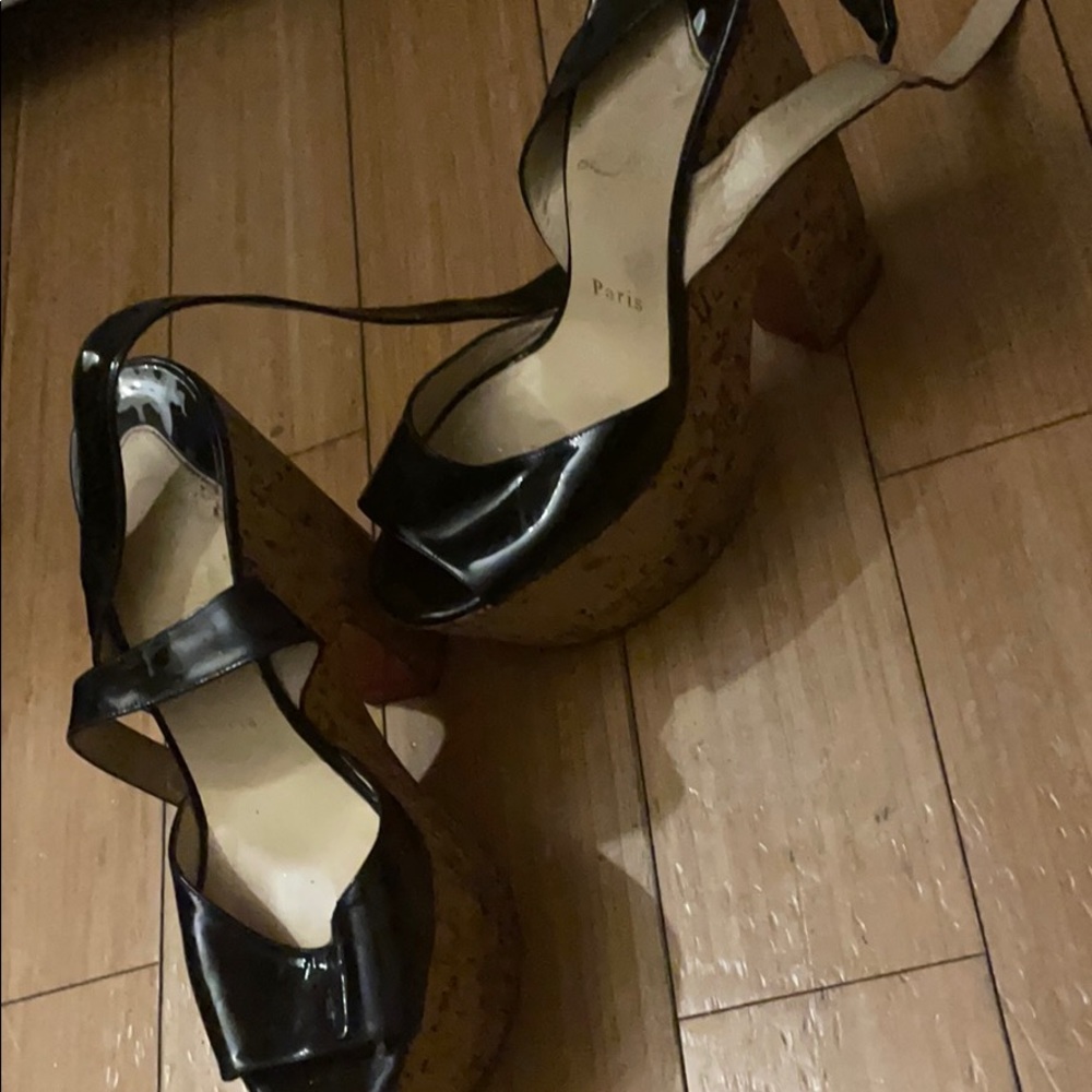 Shoes - Picture 5 of 5